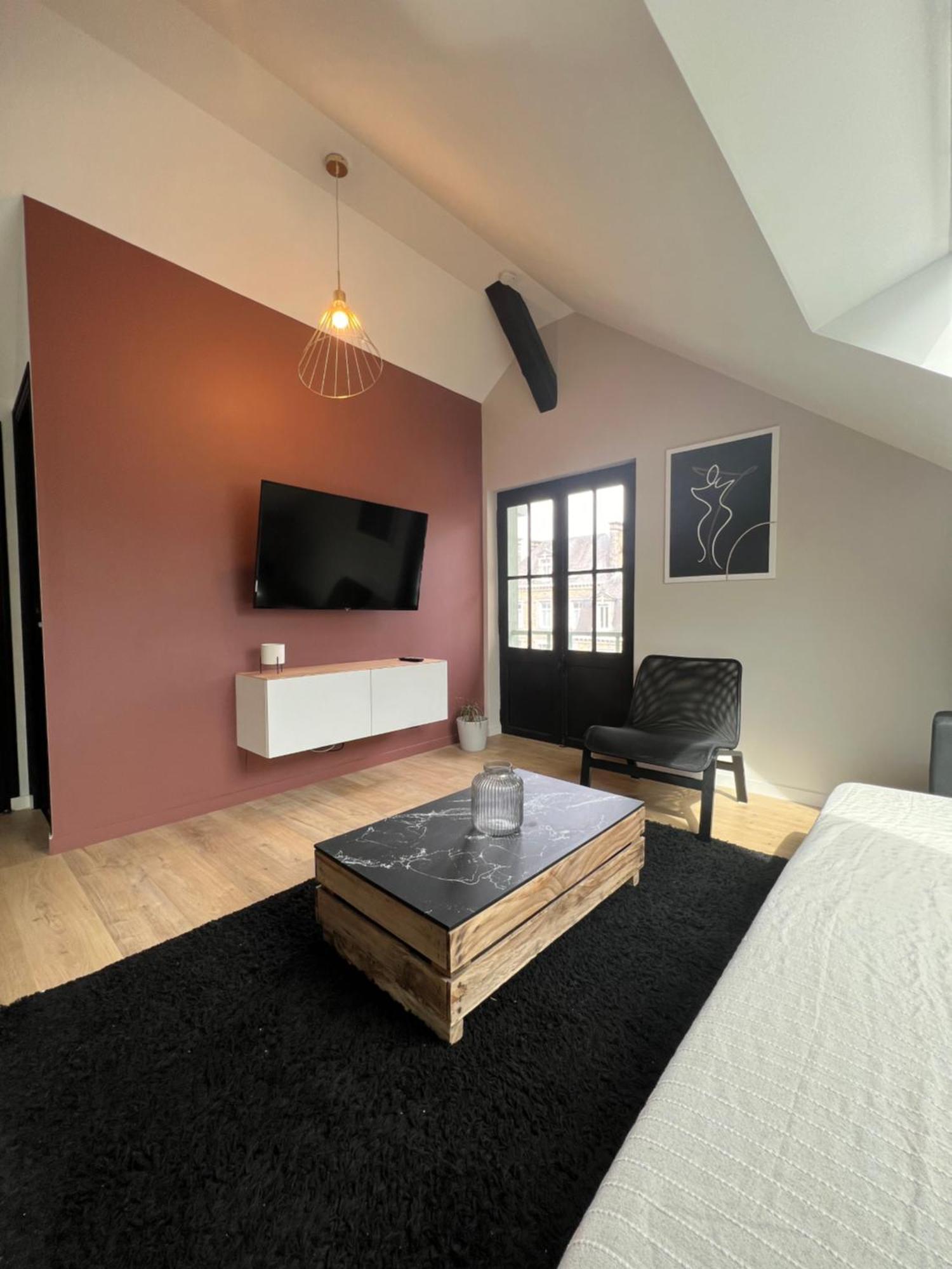 Appartement Spacieux Et Lumineux Proche Du Centre Historique Dol-de-Bretagne Εξωτερικό φωτογραφία